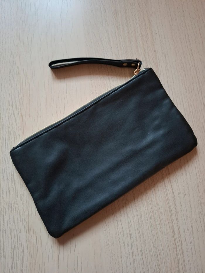 Pochette - photo numéro 2