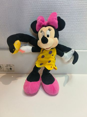 Peluche Minnie Mouse serpent noir Disney
