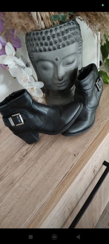 Bottines noire à talons