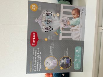 Mobile projecteur 3 en 1 Tiny Love