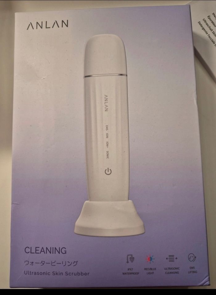 Épurateur de peau à ultrasons