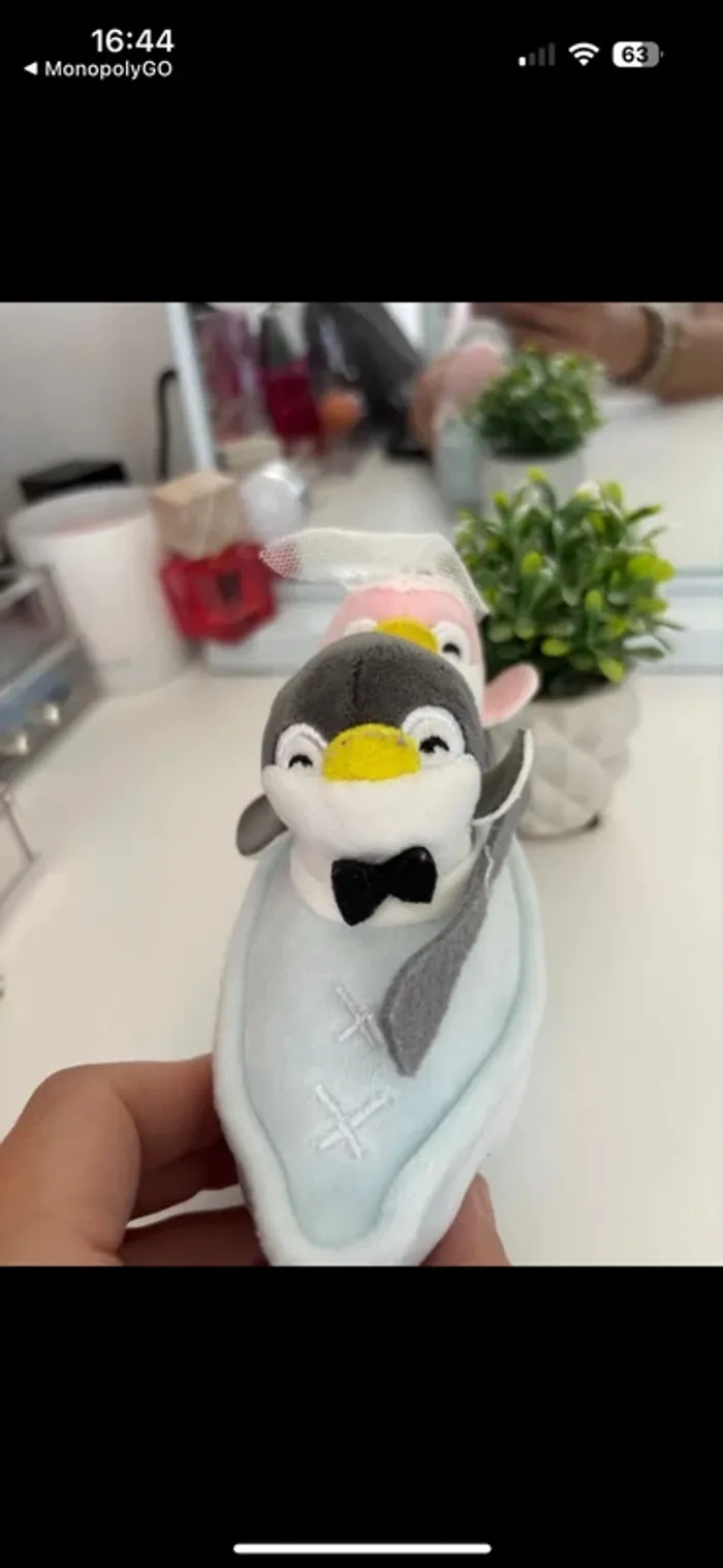Peluche pingouin Miniso - photo numéro 2