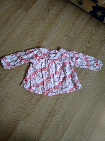 Chemise manches longues fleurie. Obaibi.
Taille 12 mois