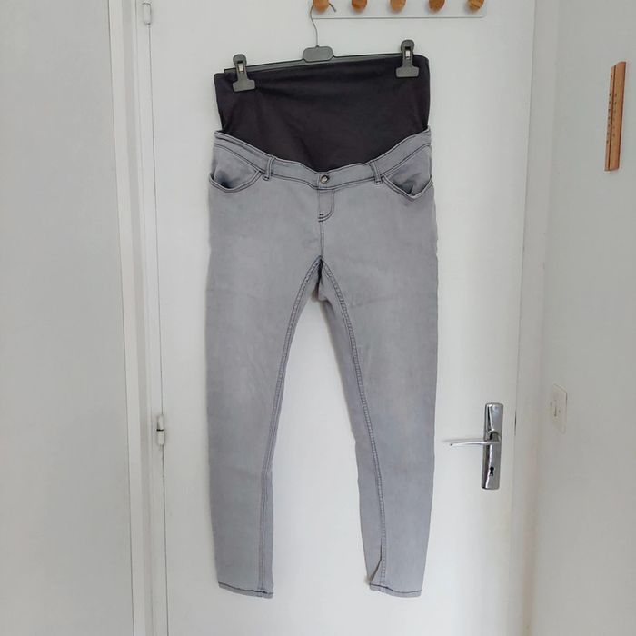 Jean skinny de grossesse gris
