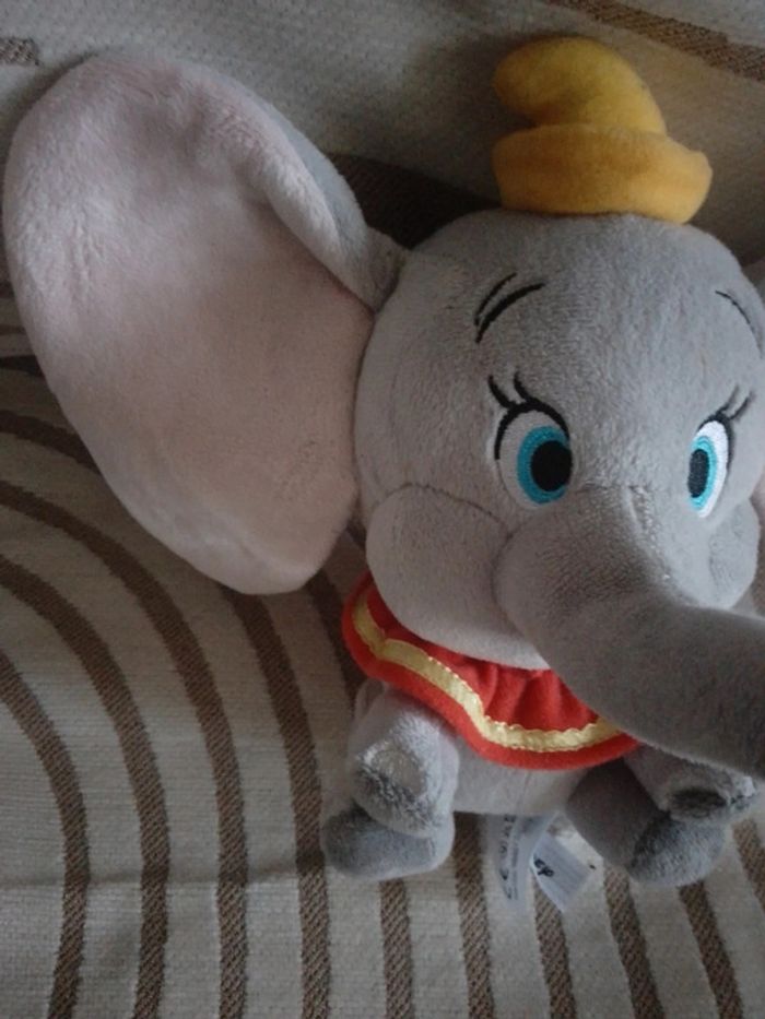 Peluche dumbo - photo numéro 3