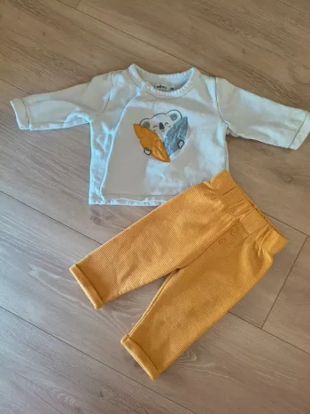 Ensemble pantalon brassière pull garçon 6 mois