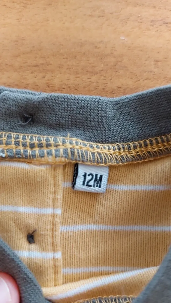 Tee-shirt 12 mois - photo numéro 3