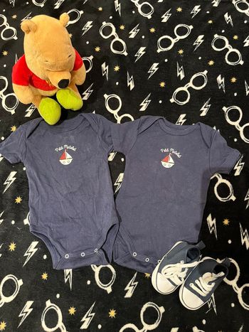 Lot 2 bodies 100% coton 6 mois