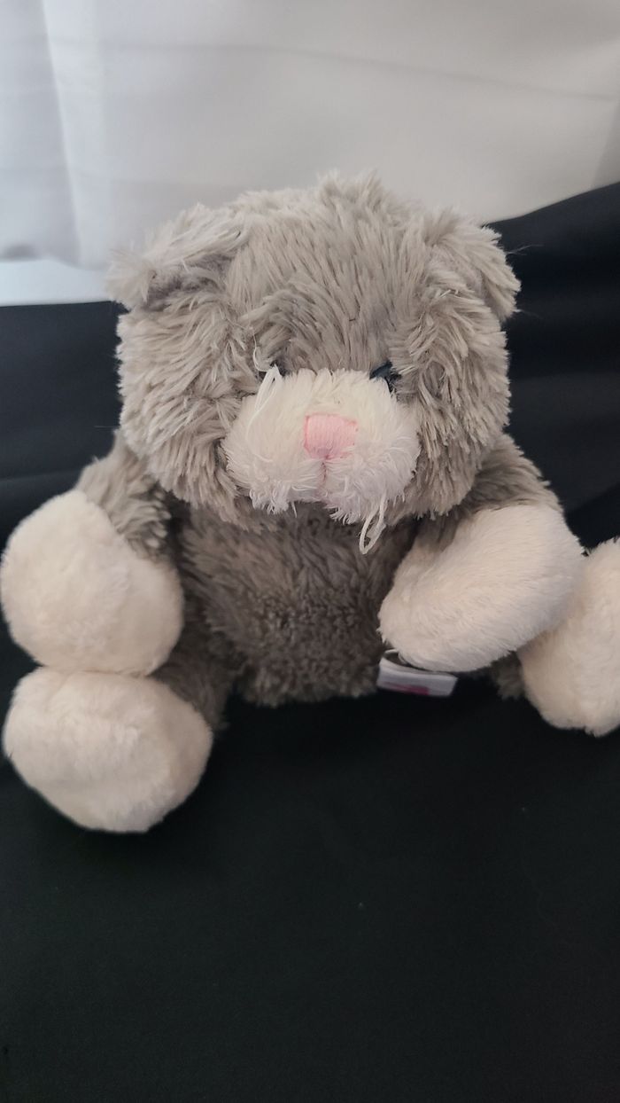 doudou toodo chat gris pattes blanches - photo numéro 4