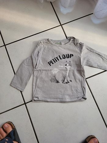 Tshirt manches longues kiabi 18 mois