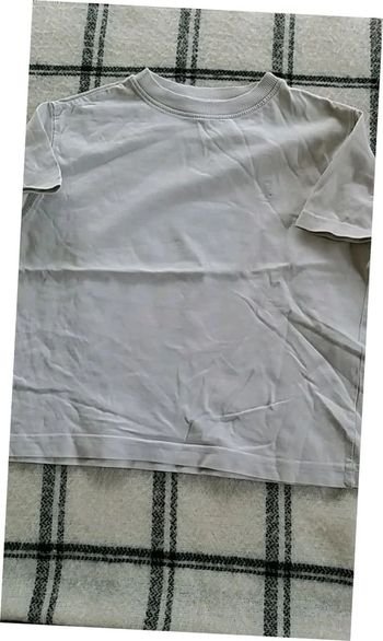 Tee shirt enfant taille 6 ans