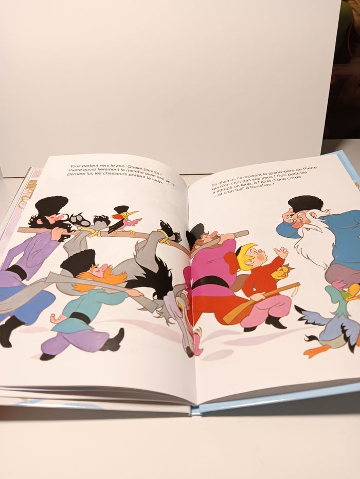 Livre Disney club du livre Pierre et le loup - photo numéro 6
