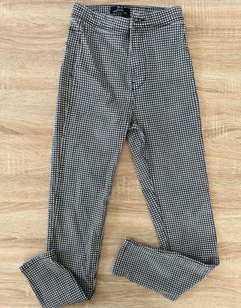 Pantalon imprimé vichy noir et blanc Bershka