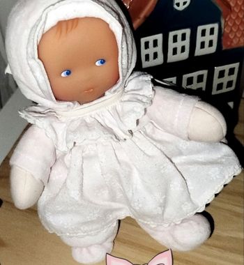 Corolle Poupée Doudou Babidoux à grelot 