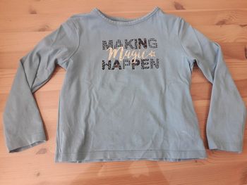 T-shirt bleu