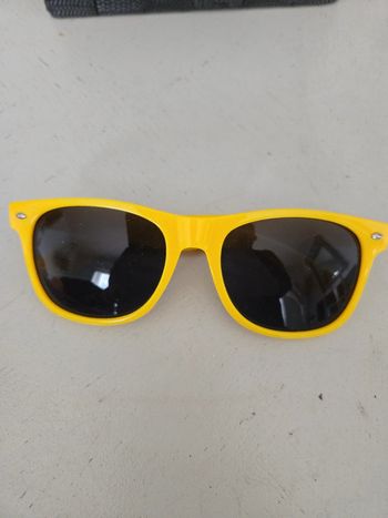 Lunette de soleil lipton