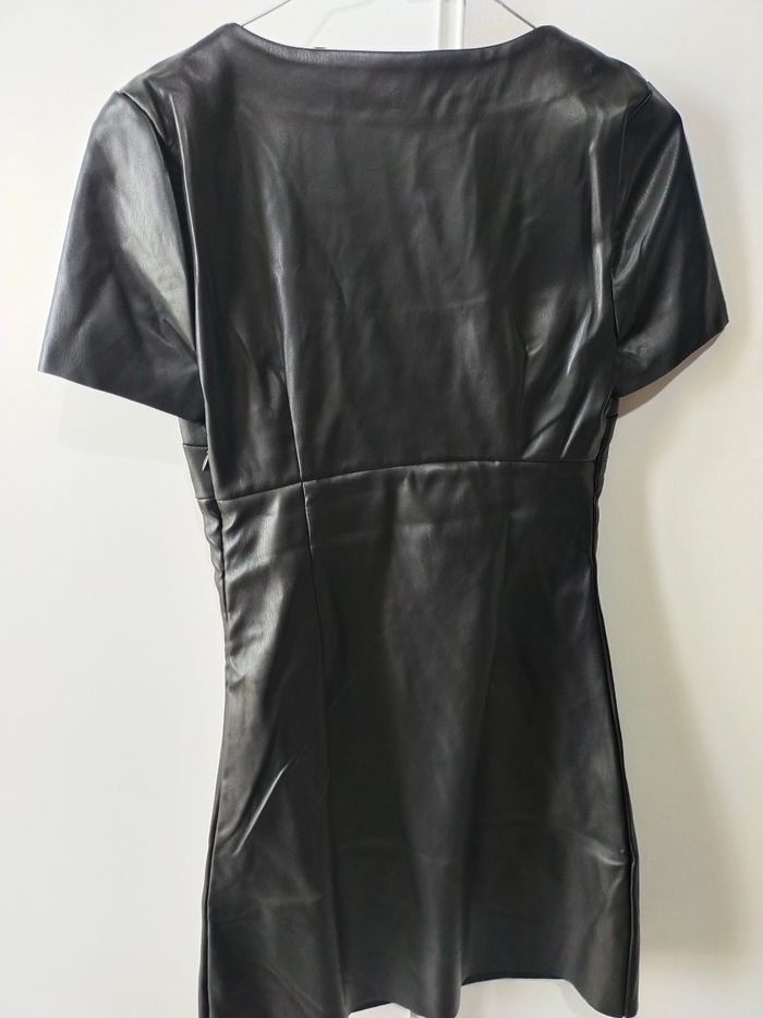 Robe noir Jennyfer taille S soit 36/38 - photo numéro 4