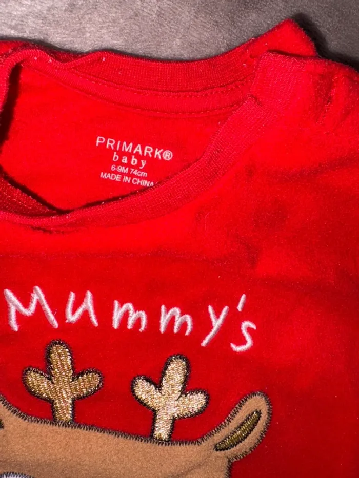 Lot de deux pyjamas de Noël pour jumeaux taille 6/9 mois primark en très bon état - photo numéro 6
