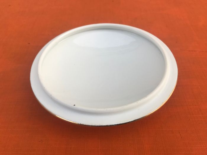 Bonbonnière / Boite à bijoux  Porcelaine d' Art   Laurent Freyry Limoges France - photo numéro 6