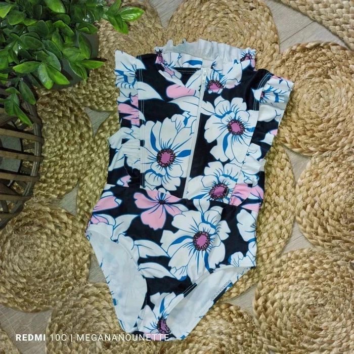 👙 Maillot de bain fille 1 pièce - Taille 4 ans - Boutique Indépendante🌸 - photo numéro 2