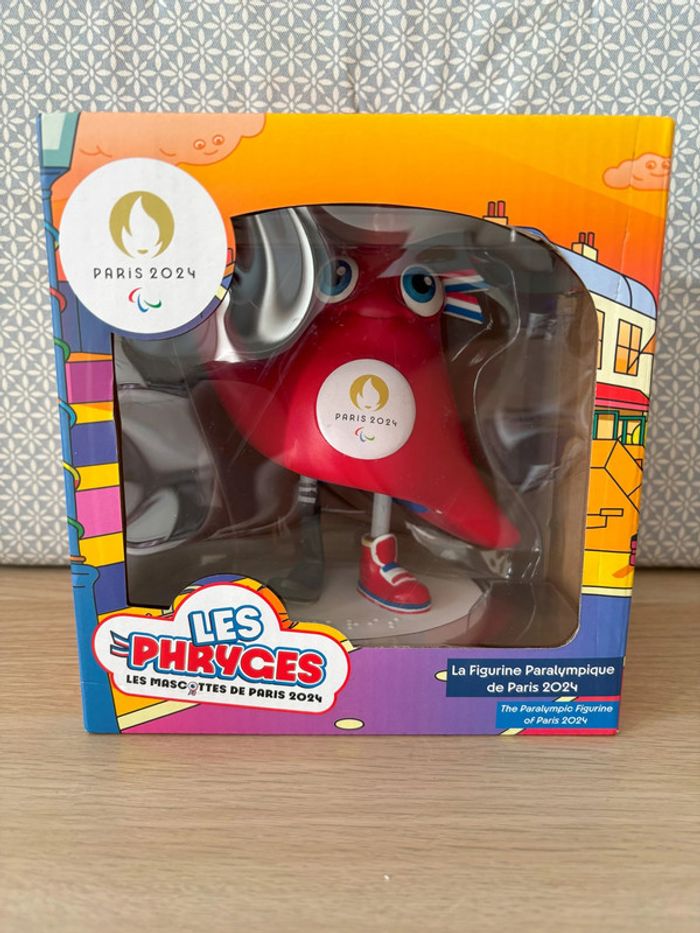 Figurine "La Phryge Paralympique 14.5cm" JO Paris 2024