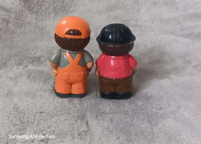 Lot 2 figurines ouvrier ecoiffier - photo numéro 3