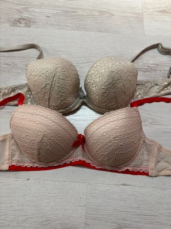Lot 2 Soutiens-Gorge Etam / Undiz 90 B