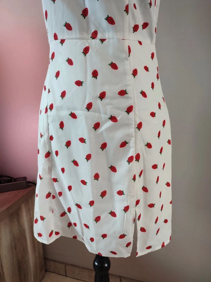 Robe shein - photo numéro 3