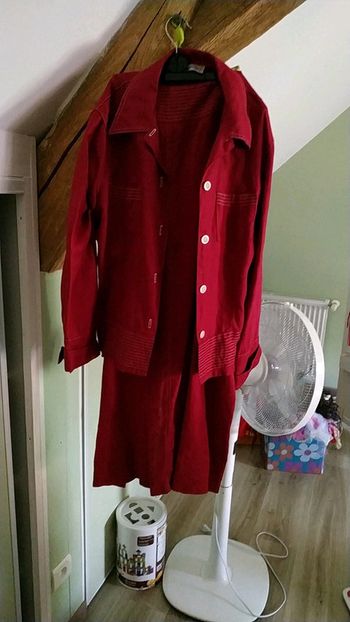Ensemble veste et jupe longue fendue comme neuf