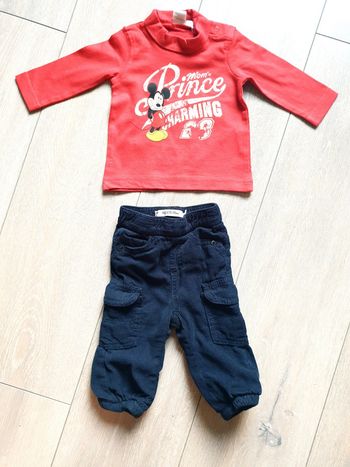 Ensemble sous pull+ pantalon. Garçon 3 mois. Marque Tape à l'oeil/ Disney Mickey