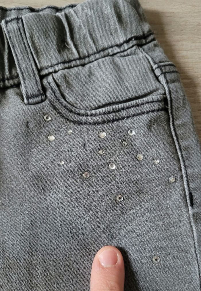 Jeans chaud à strass taille 4 ans - photo numéro 3