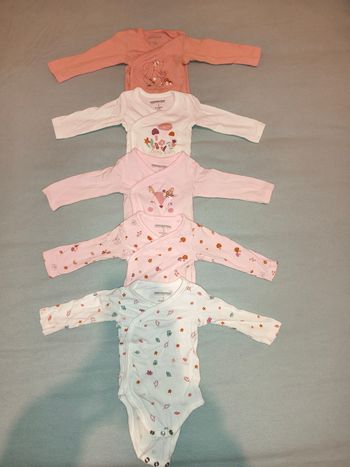 Lot Bodies 1 mois fille 