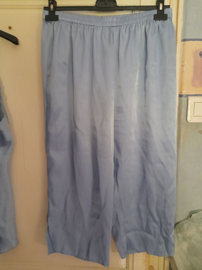Ensemble de pyjama bleu soyeux, marque Taillissime lingerie, taille 44 - photo numéro 5