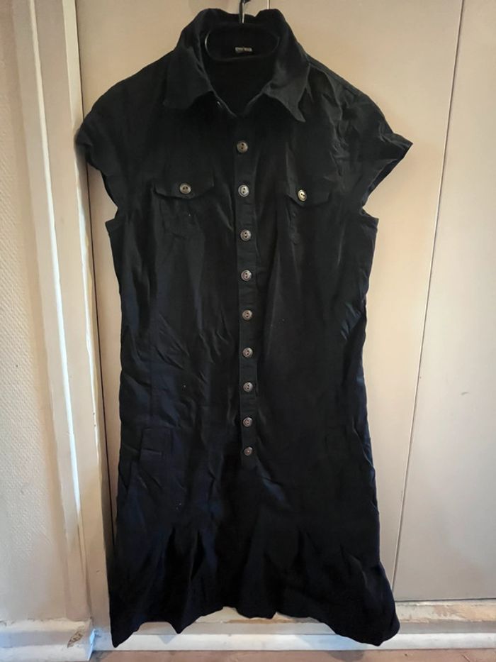 Robe sans manches taille 38