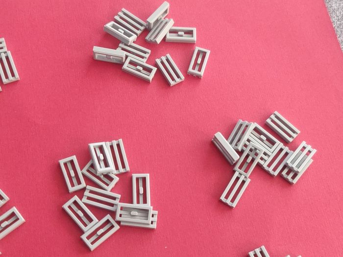 140 pièces grilles gris clair Lego - jamais utilisés parfait état - vrai Lego - photo numéro 7