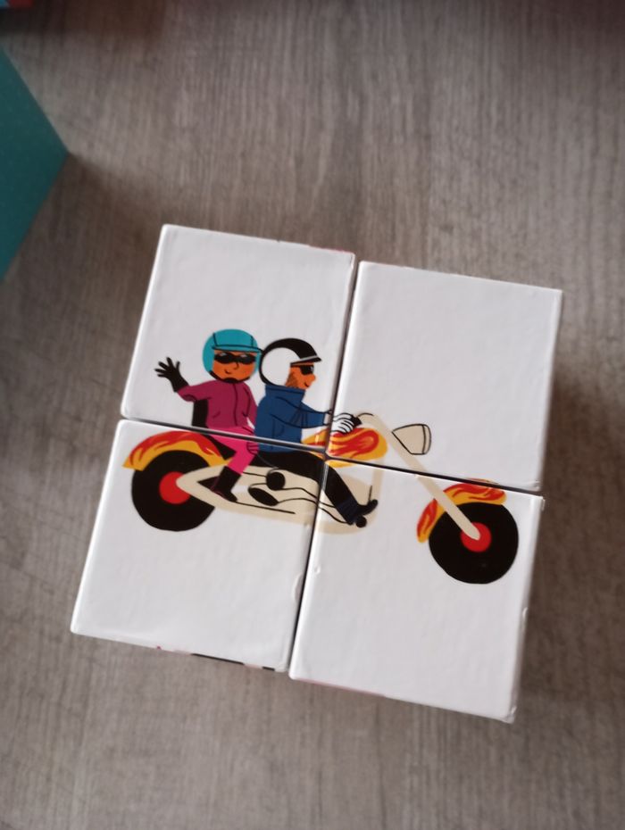 Premiers cubes pour bebe - photo numéro 3