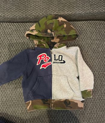 Pull à capuche Ralph Lauren 9 mois 
