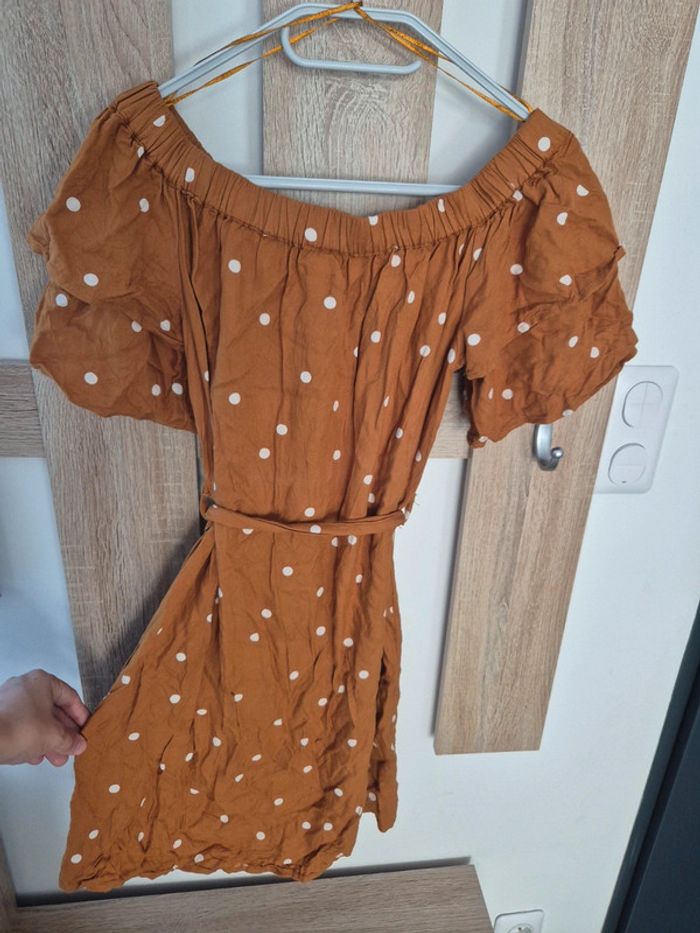 Robe jaune a pois taille 36 - photo numéro 3