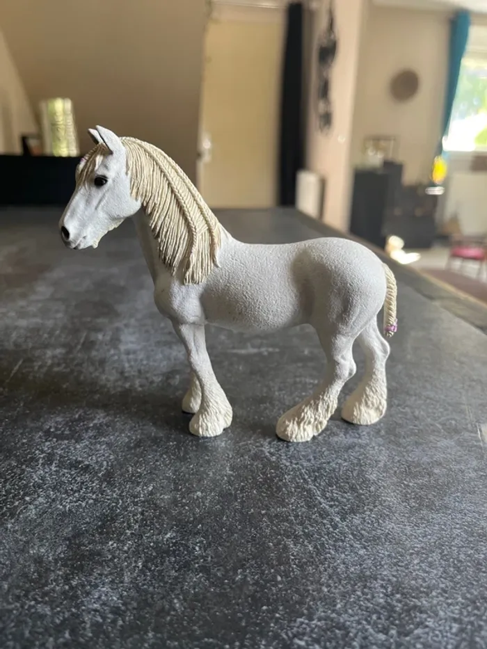 Cheval jument shire schleich - photo numéro 3