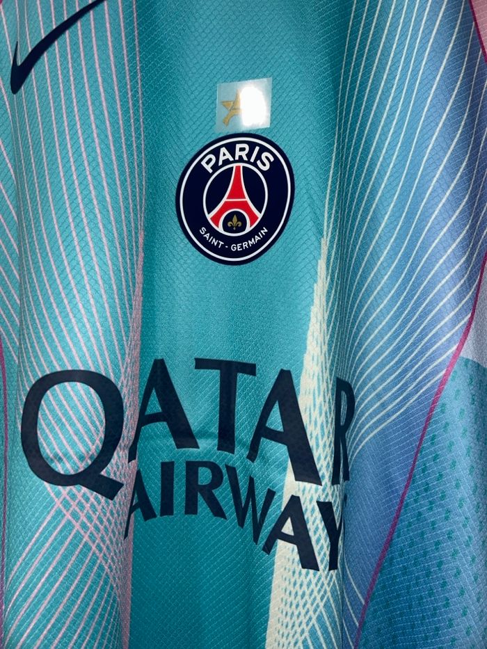 Maillot psg concept - photo numéro 4