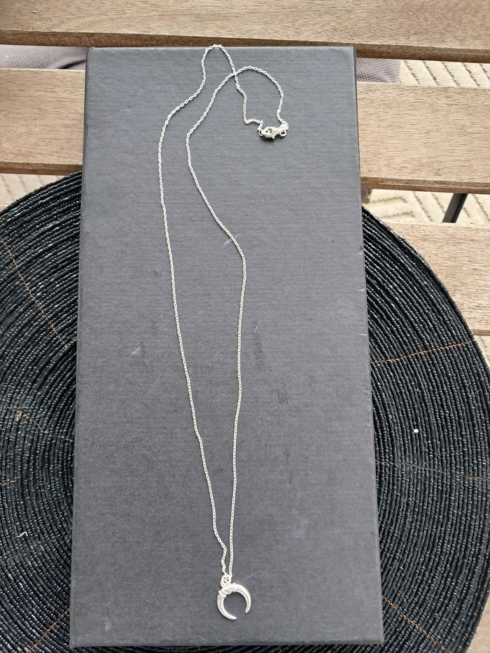 Collier lune - photo numéro 2