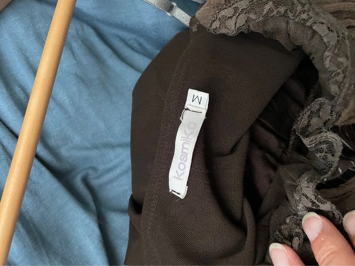Robe marron en lin taille M marque Kosmika avec petite corde à nouer dans le dos - photo numéro 5