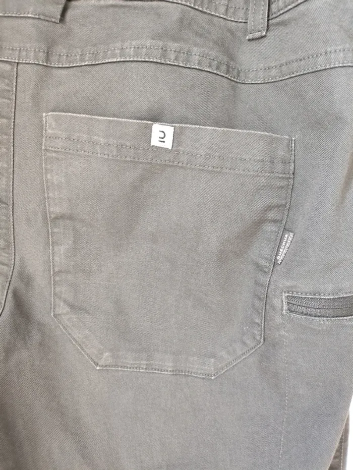 Short Quechua gris – Taille S/M, bon état. - photo numéro 8