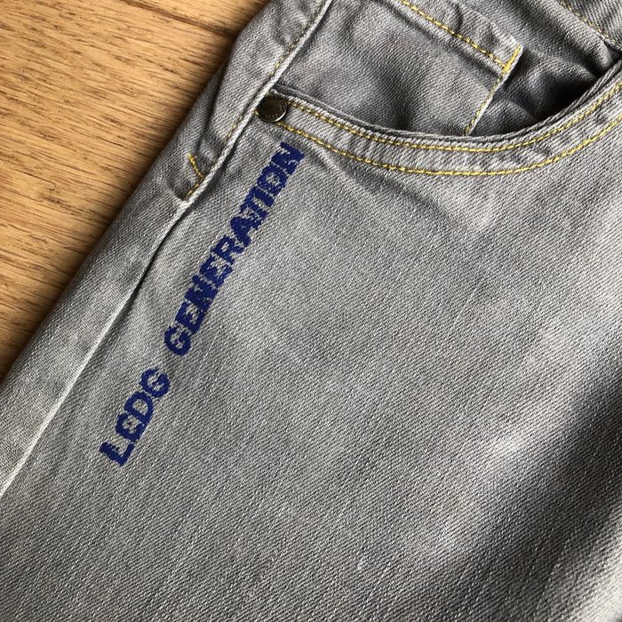 Jean LCDP  12 ans (reduction automatique jusque -25%) - photo numéro 2