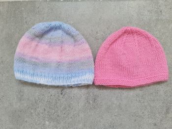 Lot 2 bonnets naissance