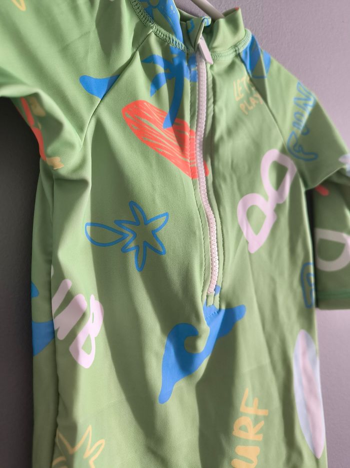 Combinaison anti uv neuve sans étiquette - photo numéro 3