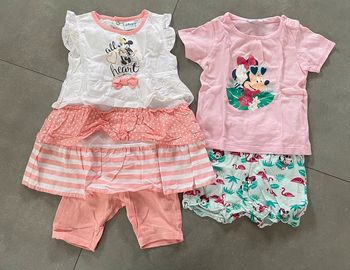 Lot 2 ensembles Disney BBF - 12mois