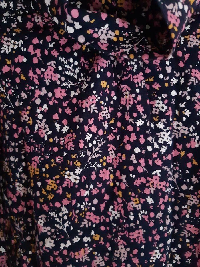 Tee-shirt 6 ans - photo numéro 3