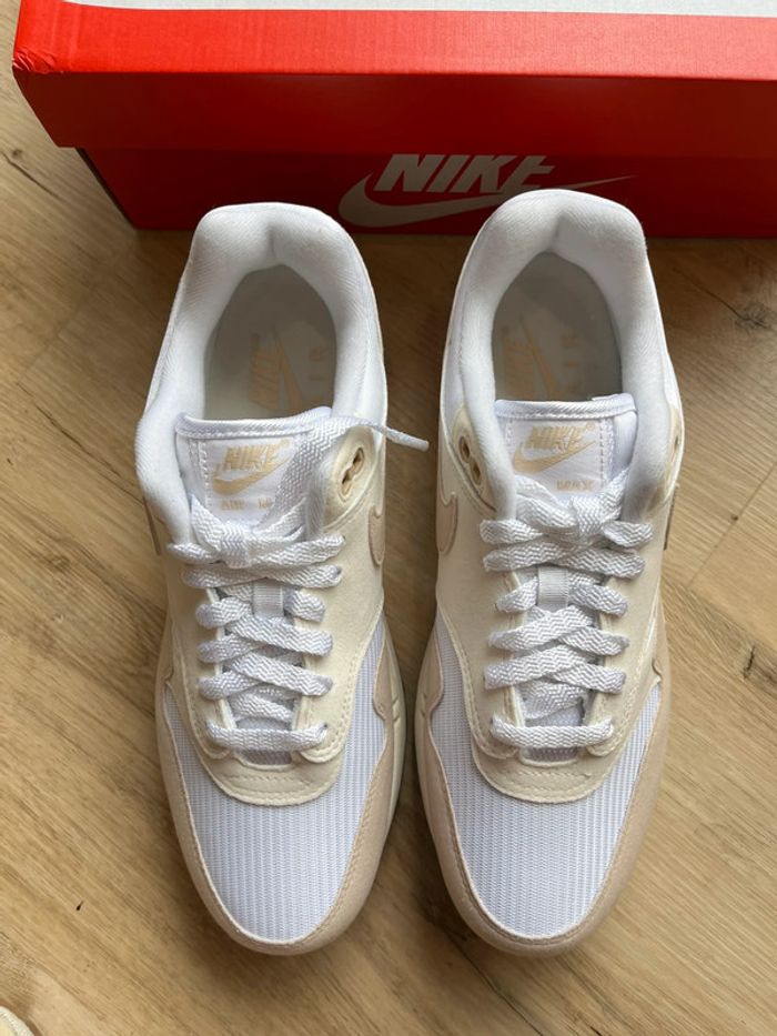 Nike Air Max 1 Pale Ivory 42,5 - photo numéro 2