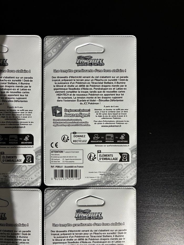 Artset Pokémon EV8 Étincelles Déferlantes avec opercules en Français - photo numéro 8